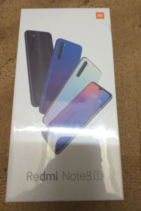 Redmi Note 8T в коробке