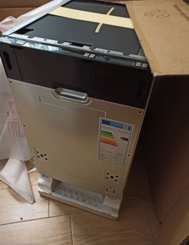 Посудомоечная машина Zigmund Shtain распаковка