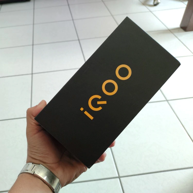 Vivo IQOO NEO максимум производительности за недорого в коробке